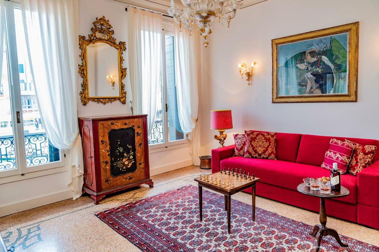 Ca' Fornoni Grand Canal Венеция Екстериор снимка