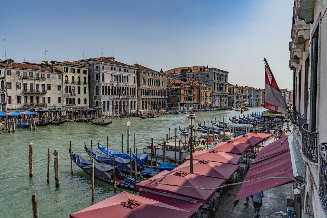 Ca' Fornoni Grand Canal Венеция Екстериор снимка